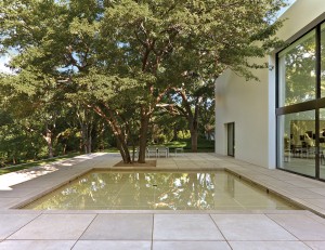 泳池中的现代园林，lsu风景园林校友作品正规华体会官网app下载hth华体会体育app官网